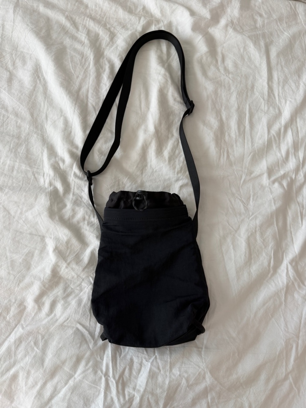 Lululemon water bottle bag